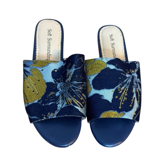 Soft Surroundings Priya Blue Floral Brocade Slide On Sandals - Picture 2 of 7